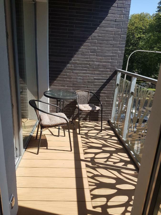 קולובז'ג Apartament Baltyk Nadmorskie Tarasy Z Parkingiem מראה חיצוני תמונה