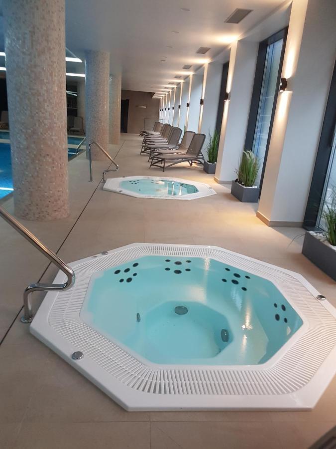 קולובז'ג Apartament Baltyk Nadmorskie Tarasy Z Parkingiem מראה חיצוני תמונה